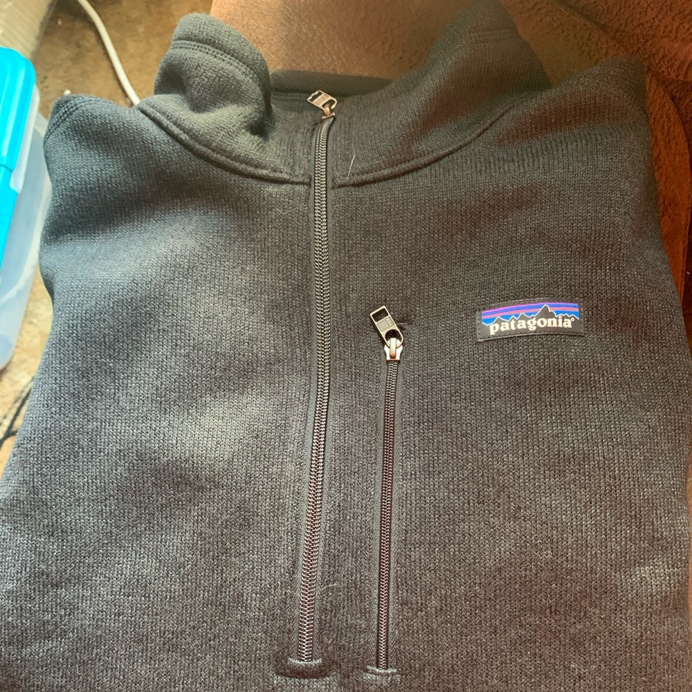 Black Patagonia crew sweater